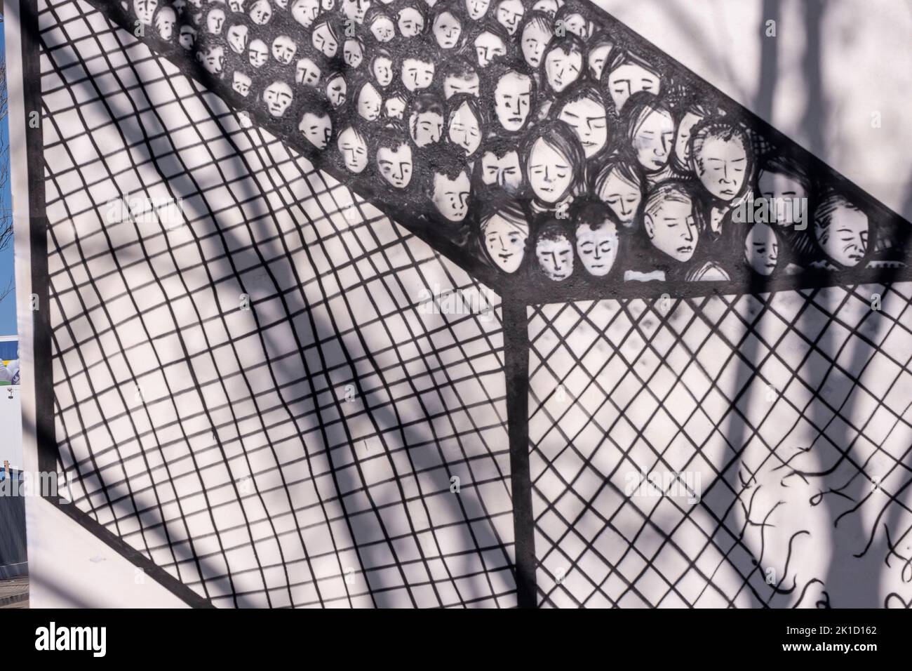 Graffiti street art cage hi-res stock photography and images - Alamy