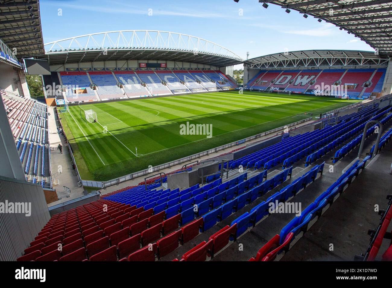 during the Sky Bet Championship match between Wigan Athletic and Reading at the DW Stadium, Wigan on Saturday 17th September 2022. Credit: MI News & Sport /Alamy Live News Stock Photo