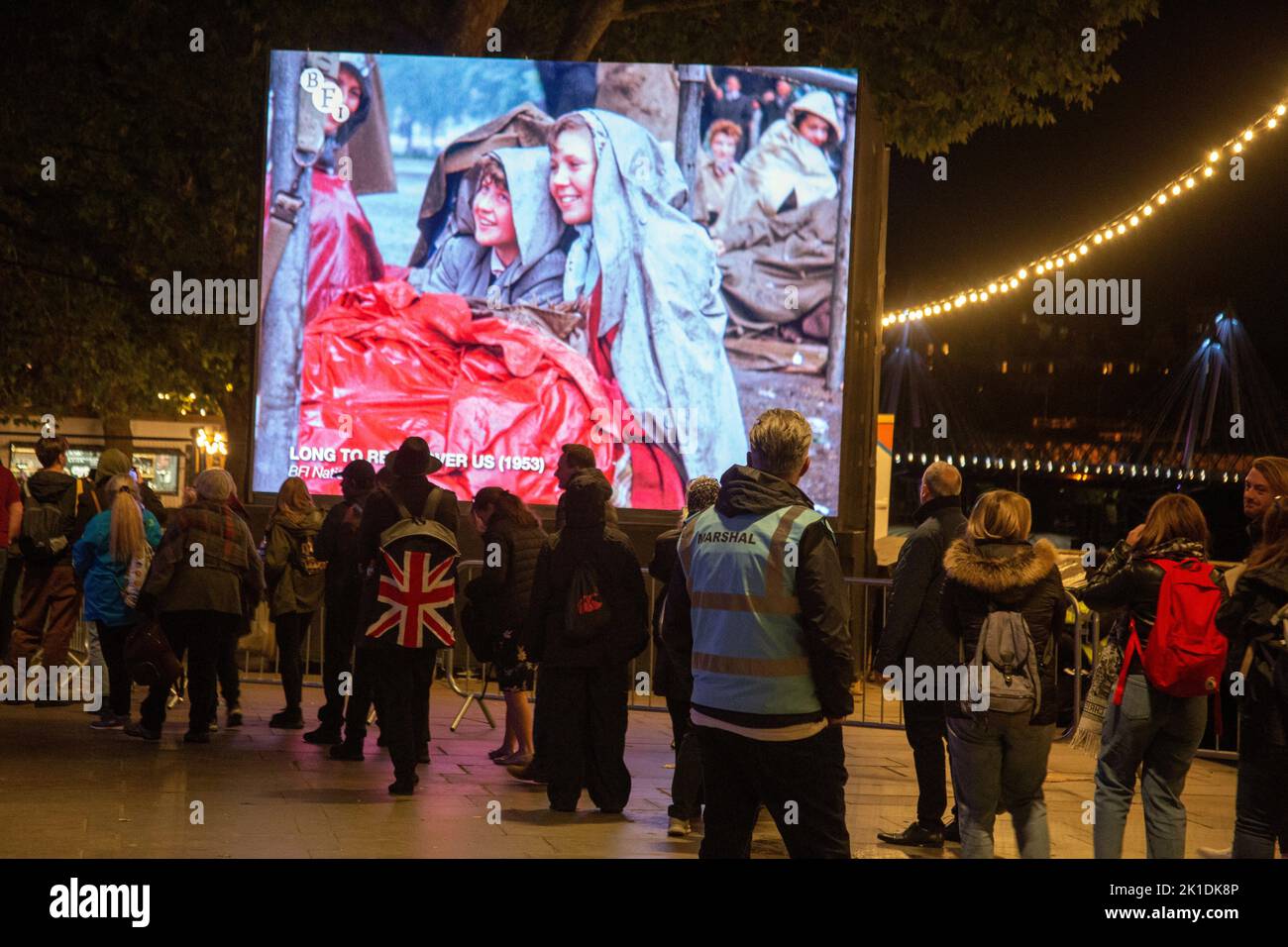 The Queue to see the Queen lying in state on Friday 15 September in the