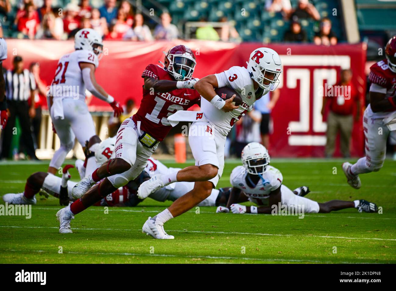 Philadelphia, Pennsylvania, USA. 17th Sep, 2022. September 17, 2022, Philadelphia PA- Rutgers football player EVAN SIMON (3) in action during the game at Lincoln Financial Field in Philadelphia Pa (Credit Image: © Ricky Fitchett/ZUMA Press Wire) Stock Photo
