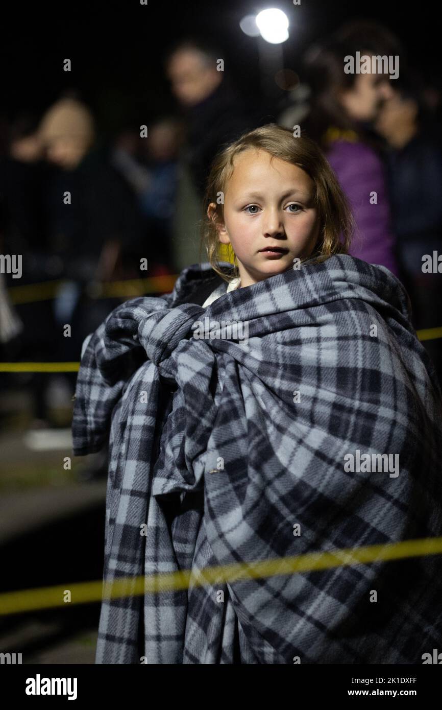 London, UK. 18th Sep, 2022. People queue with blankets overnight in the