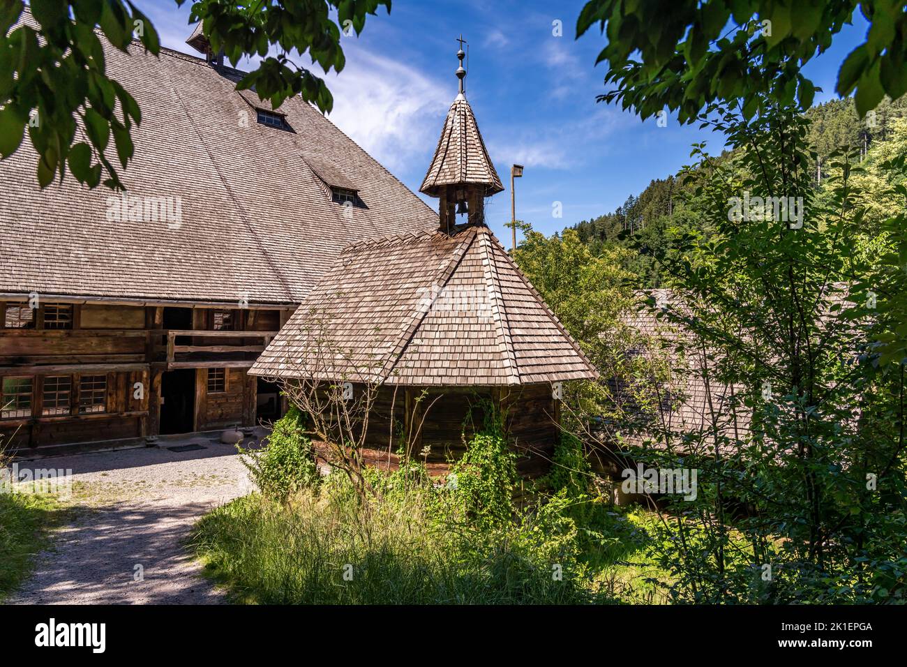 Hofkapelle im Schwarzwälder Freilichtmuseum Vogtsbauernhof, Schwarzwald ...
