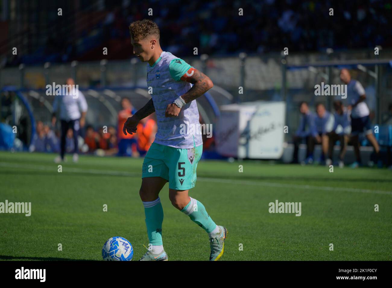 Como Spal enters the pitch during the Italian soccer Serie B match