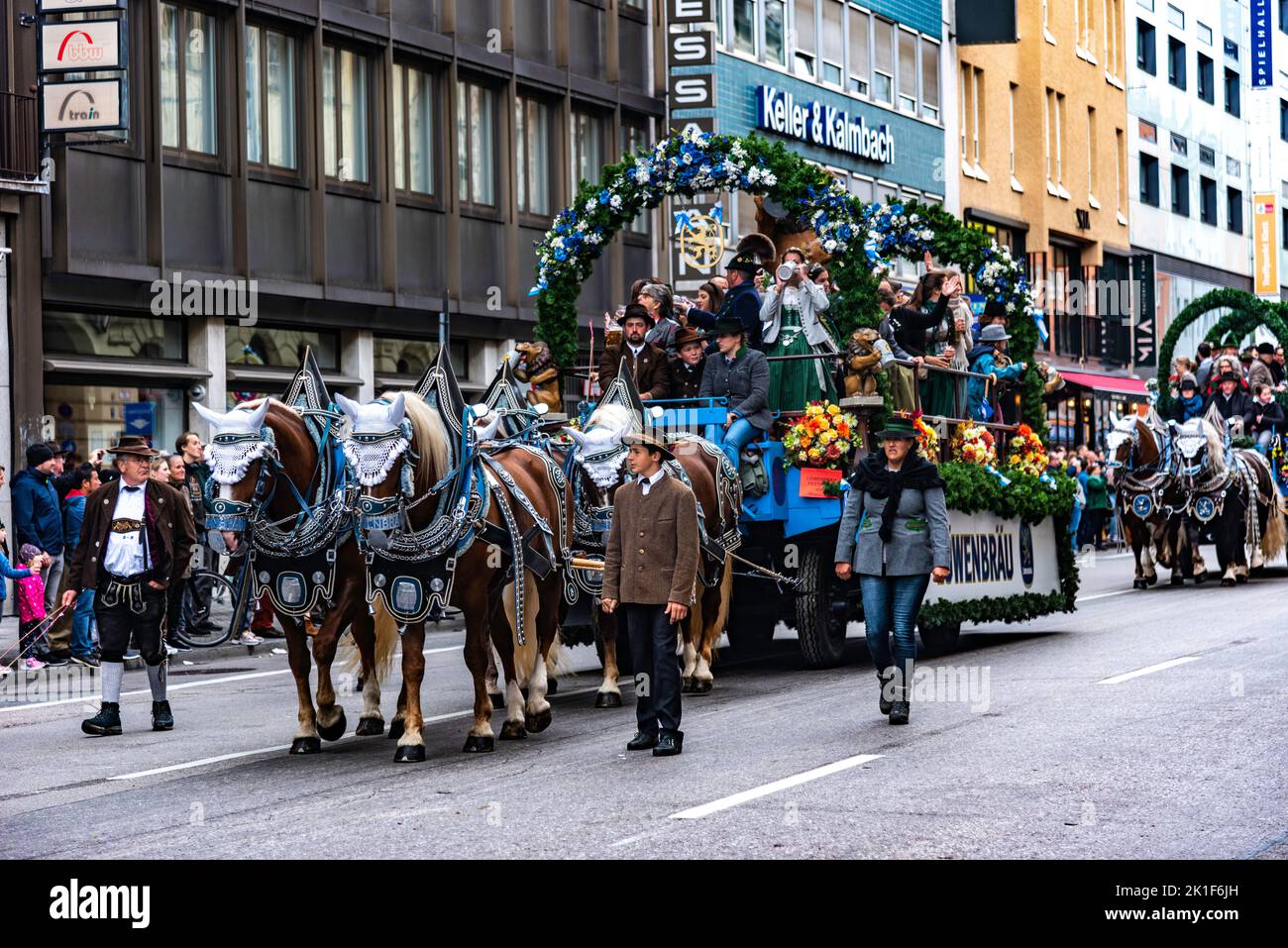 alemán:18-09-2022  festival de octubre— se celebra entre los meses de septiembre y octubre en la capital bávara de Múnich de Stock Photo