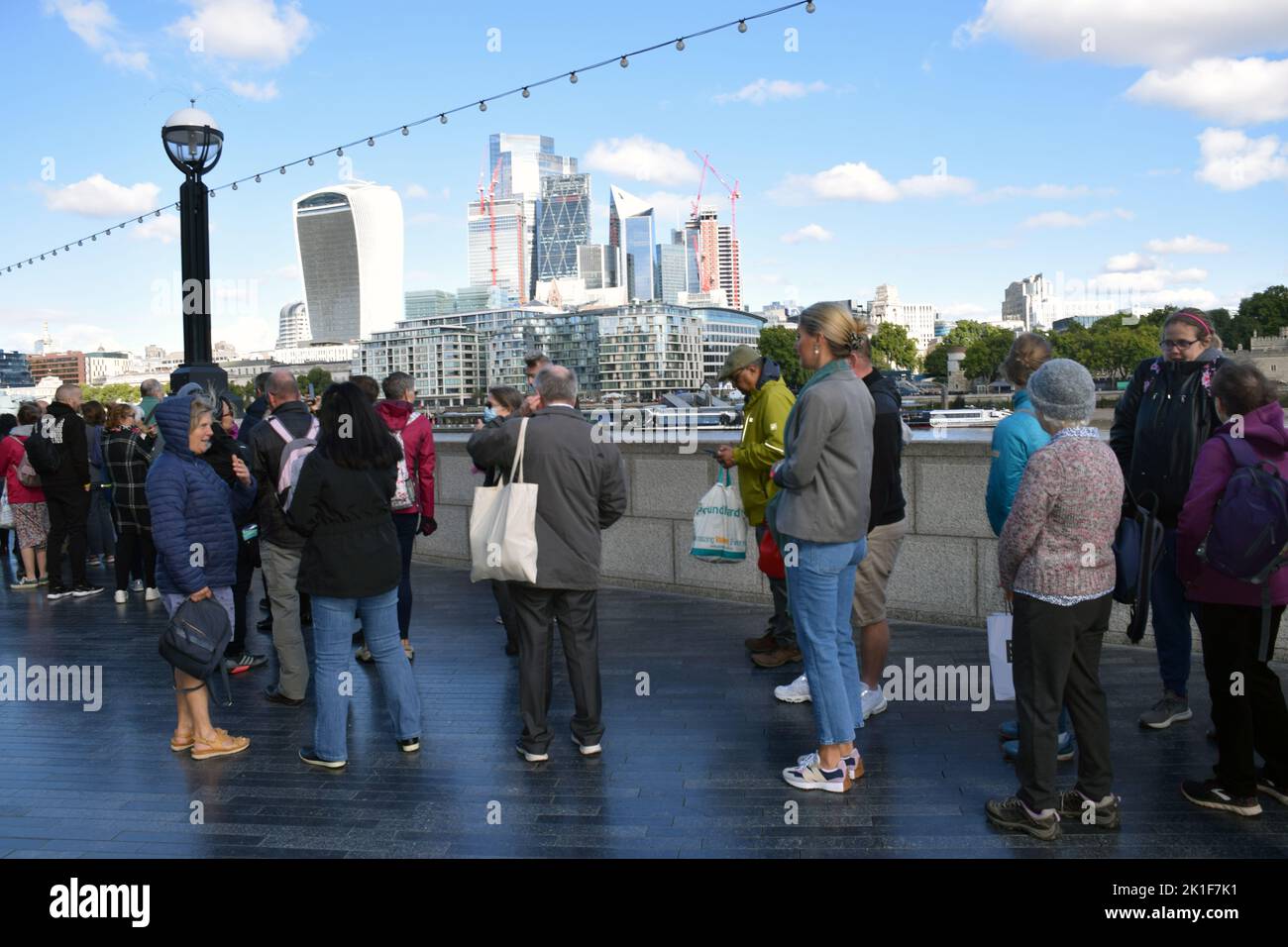 People queuing along River Thames in order to view Queen Elizabeth II's coffin, London UK Sep 2022 Stock Photo