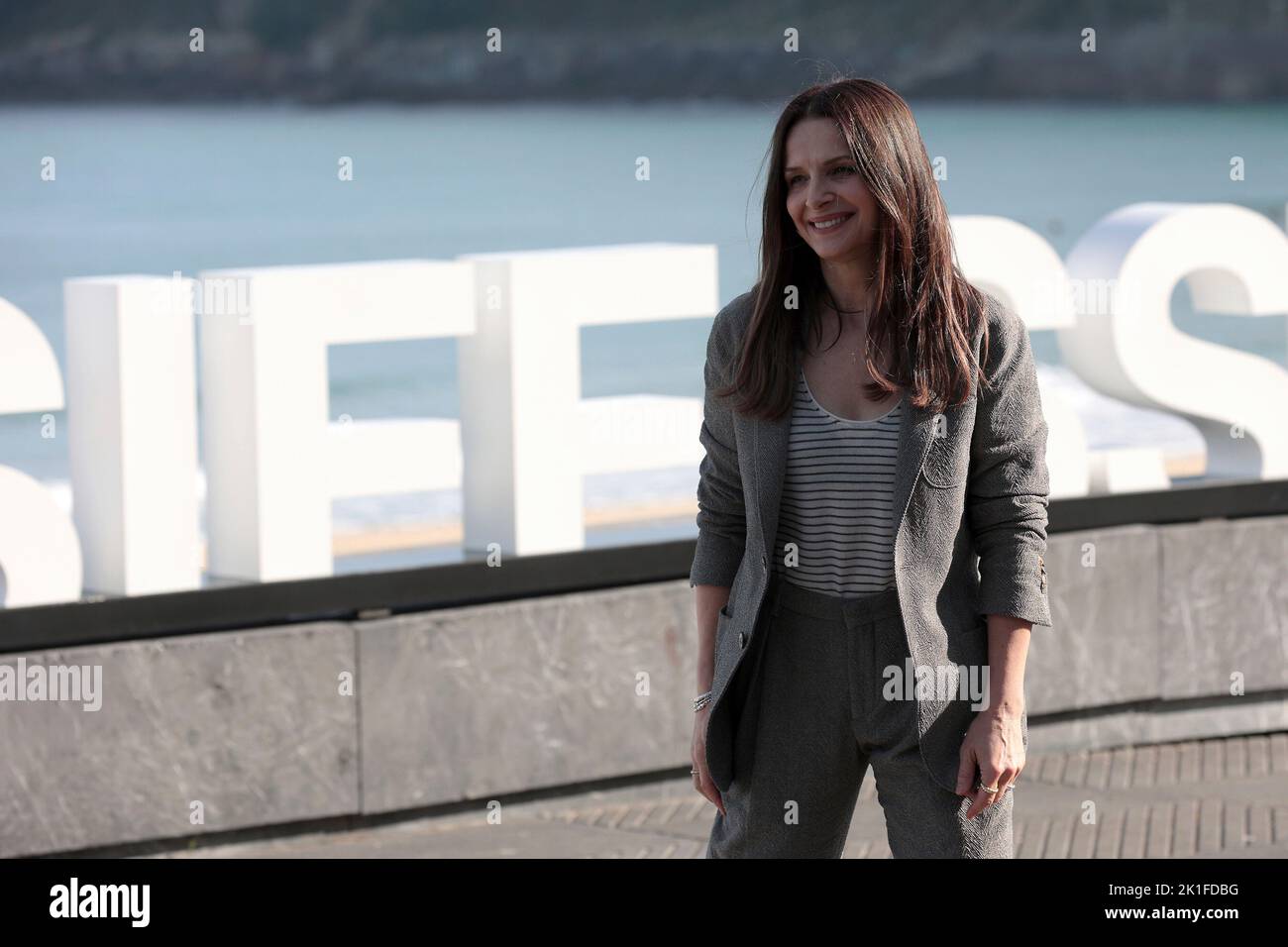 San Sebastian, Basque Country, Spain; 18.09.2022.- San Sebastian International Film Festival in its 70th edition. DONOSTIA AWARD to JULIETTE BINOCHE at photocall prior to the delivery of her award Photo: Juan Carlos Rojas Stock Photo