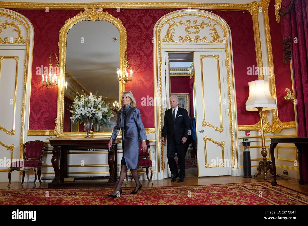 U.S. President Joe Biden and first lady Jill Biden attend to sign a condolence book for Britain's Queen Elizabeth, following her death, at Lancaster House in London, Britain, September 18, 2022. REUTERS/Kevin Lamarque Stock Photo