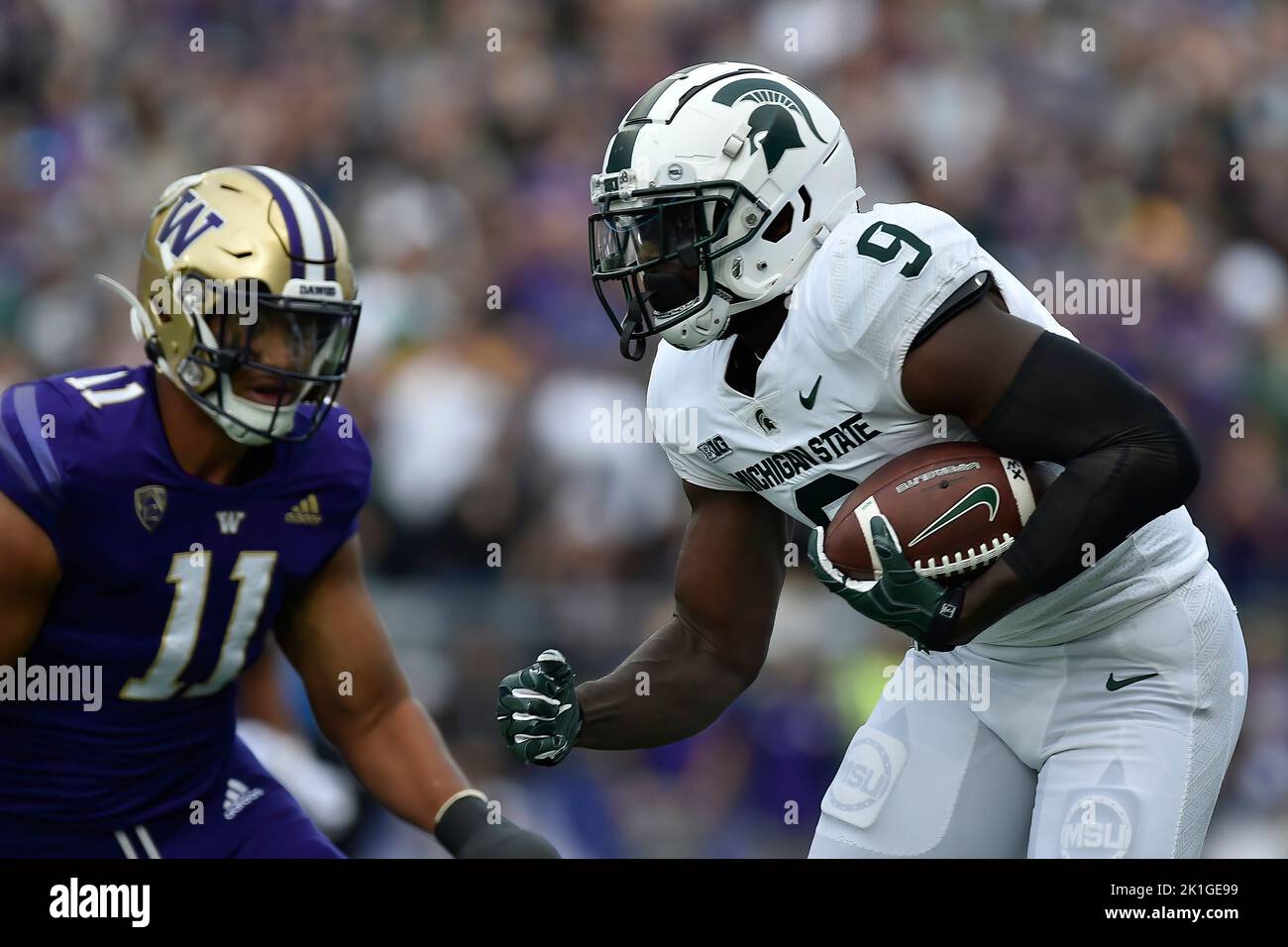 Seattle, WA, USA. 17th Sep, 2022. Michigan State Spartans tight end Daniel Barker (9) gets near the end zone after a catch during the NCAA Football Game between the Washington Huskies and Michigan State Spartans at Husky Stadium in Seattle, WA. Washington defeated Michigan State 39-28. Steve Faber/CSM/Alamy Live News Stock Photo