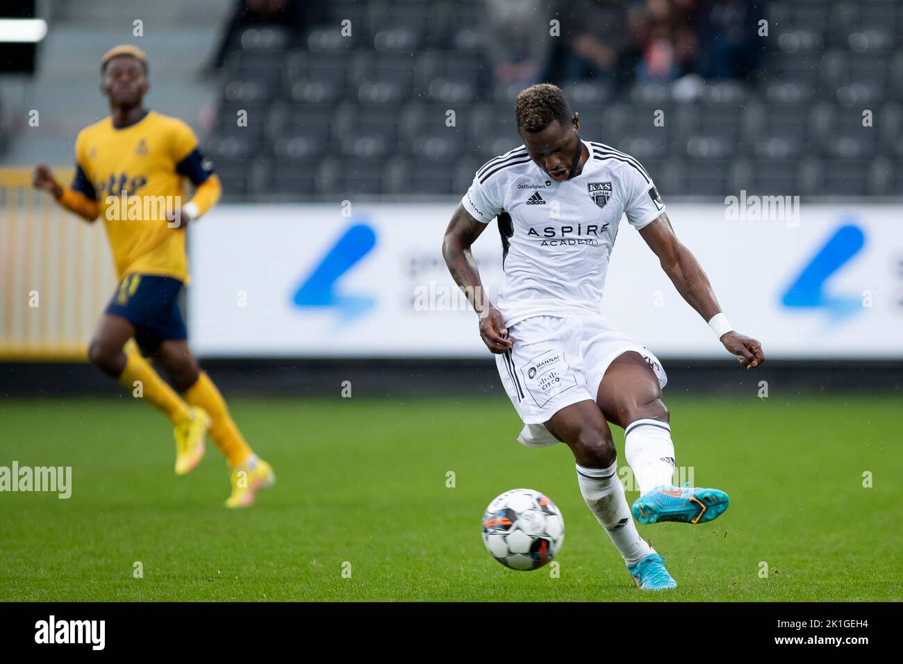 Eupen's Mubarak Wakaso pictured in action during a soccer match between KAS Eupen and RUSG Royale Union Saint-Gilloise, Sunday 18 September 2022 in Eupen, on day 9 of the 2022-2023 'Jupiler Pro League' first division of the Belgian championship. BELGA PHOTO KRISTOF VAN ACCOM Stock Photo