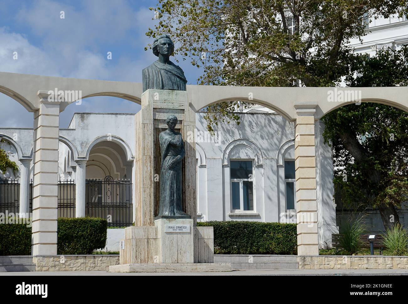 CONSTANTA, ROMANIA - SEPTEMBER 2022: Memorial to Mihai Eminescu on the seafront with a bronze bust created by Oscar Han in 1930. Stock Photo