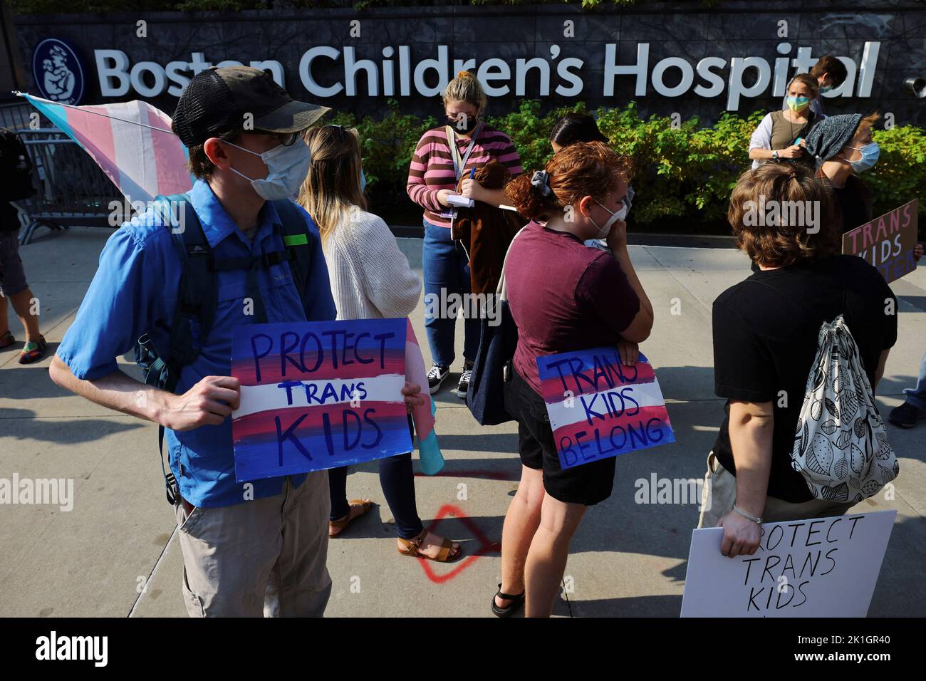 Counter-protestors gather to demonstrate against an appearance by 'Billboard Chris', who opposes medical treatments for transgender youth, outside Children's Hospital in Boston, Massachusetts, U.S., September 18, 2022.     REUTERS/Brian Snyder Stock Photo