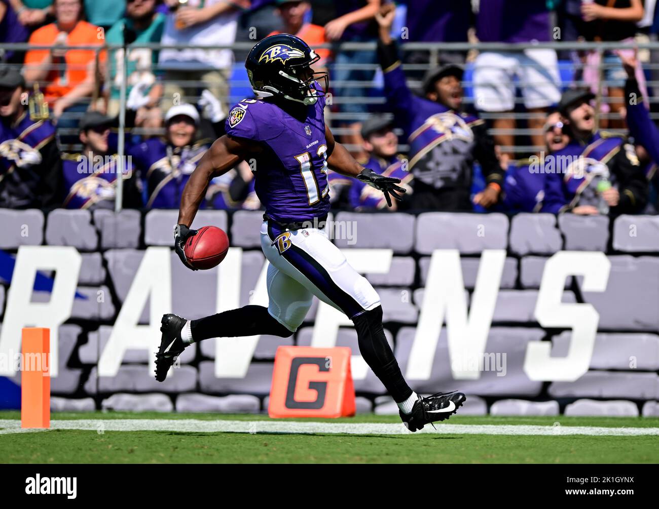Baltimore, USA. 18th Sep, 2022. Baltimore Ravens wide receiver Devin Duvernay (13) scores on a 103-yard kickoff return against the Miami Dolphins during the first half of an NFL game at M&T Bank Stadium in Baltimore, Maryland, on Sunday, September 18, 2022. Photo by David Tulis/UPI Credit: UPI/Alamy Live News Stock Photo