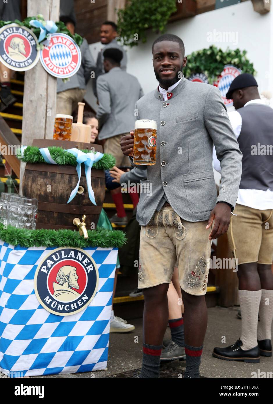 Dayot Upamecano of FC Bayern Muenchen  diesjŠhriger Besuch des MŸnchner Oktoberfest des FC Bayern MŸnchen im KŠferzelt  © diebilderwelt / Alamy Stock Stock Photo