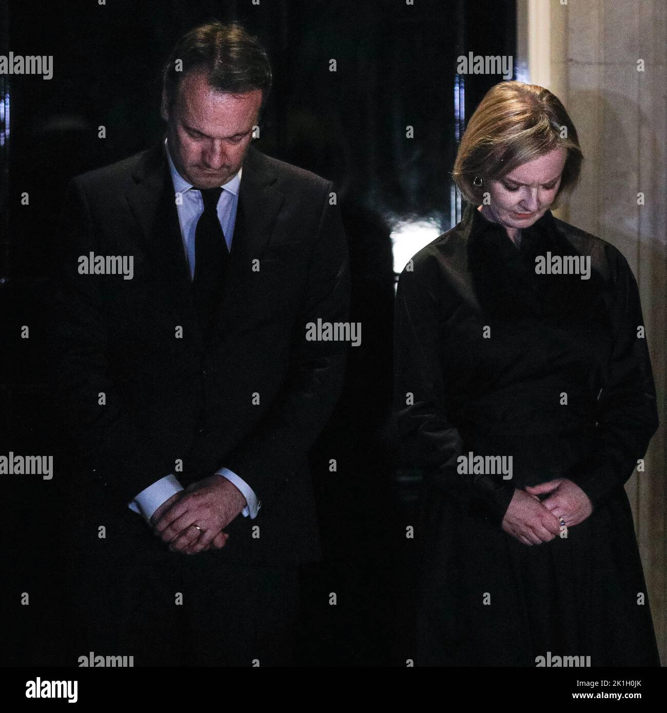 London, UK. 18th Sep, 2022. Liz Truss, British Prime Minister, hold's a minute's silence outside 10 Downing Street in Westminster this evening. This is part of a national vigil ahead of the funeral of Queen Elizabeth II tomorrow. Credit: Imageplotter/Alamy Live News Stock Photo