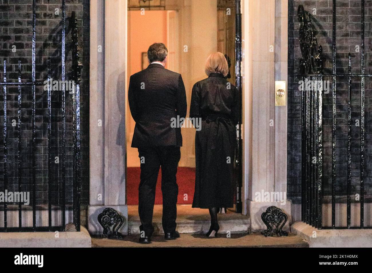 London, UK. 18th Sep, 2022. Liz Truss, British Prime Minister, hold's a minute's silence outside 10 Downing Street in Westminster this evening. This is part of a national vigil ahead of the funeral of Queen Elizabeth II tomorrow. Credit: Imageplotter/Alamy Live News Stock Photo