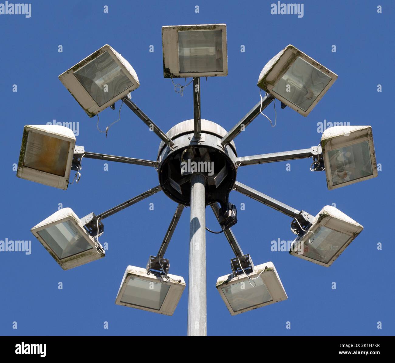 Overhead flood lights new arrivals