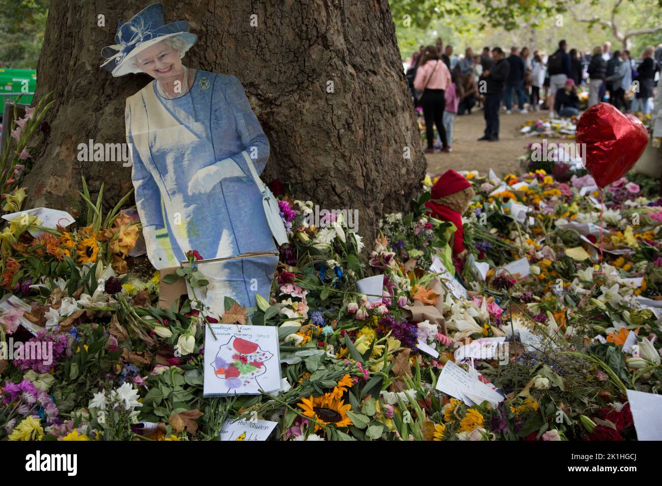 London, UK. 18th September 2022. A lifesize cutout of Queen Elizabeth
