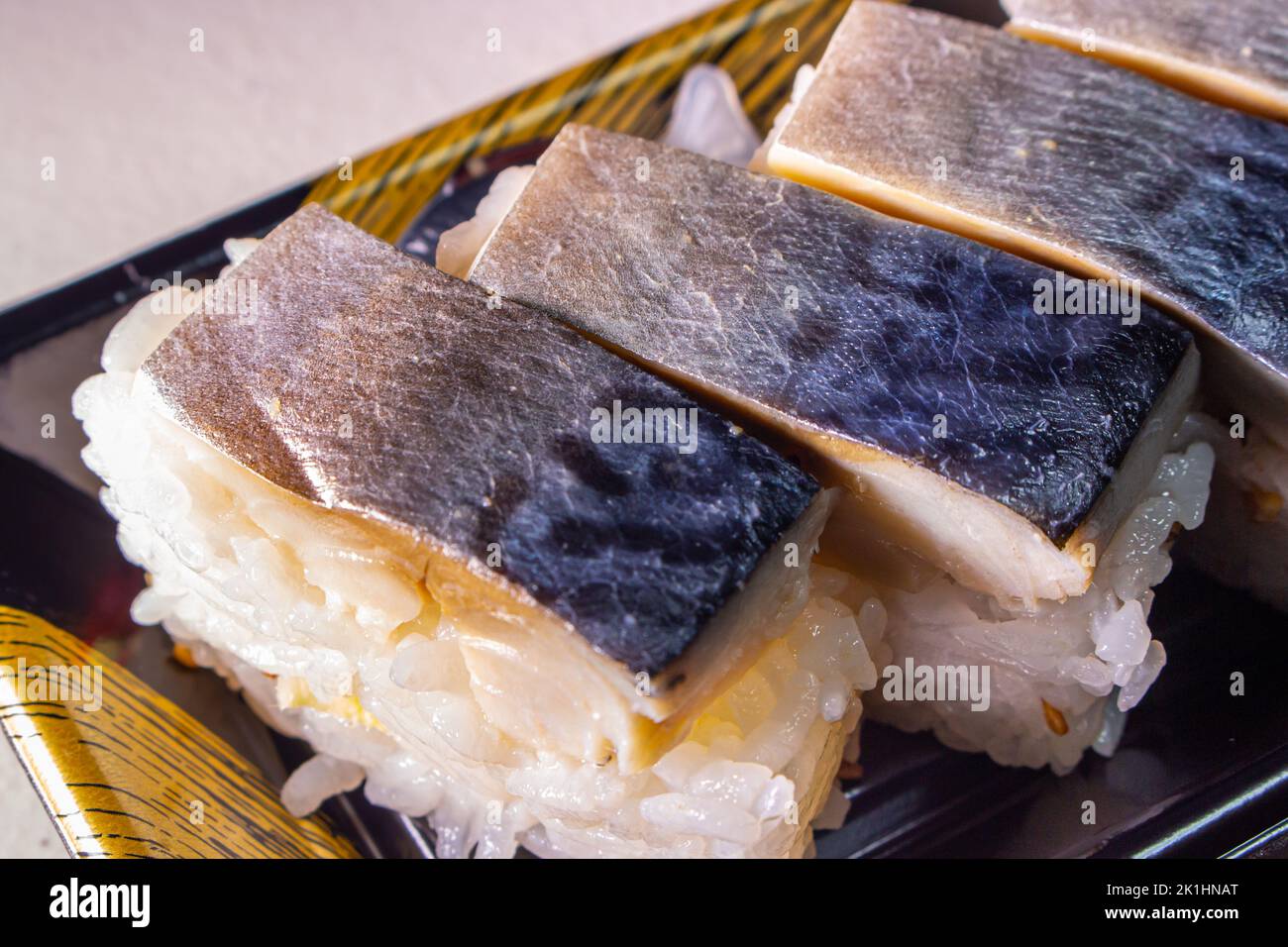 https://c8.alamy.com/comp/2K1HNAT/saba-sushi-saba-oshizushi-mackerel-pressed-sushi-oshi-zushi-is-a-form-of-sushi-which-made-by-compressing-sushi-rice-with-fish-and-toppings-2K1HNAT.jpg