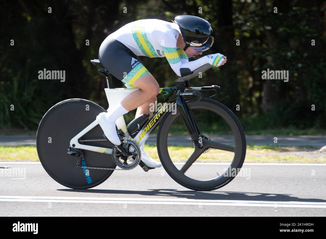 Female second place finish hi-res stock photography and images - Alamy