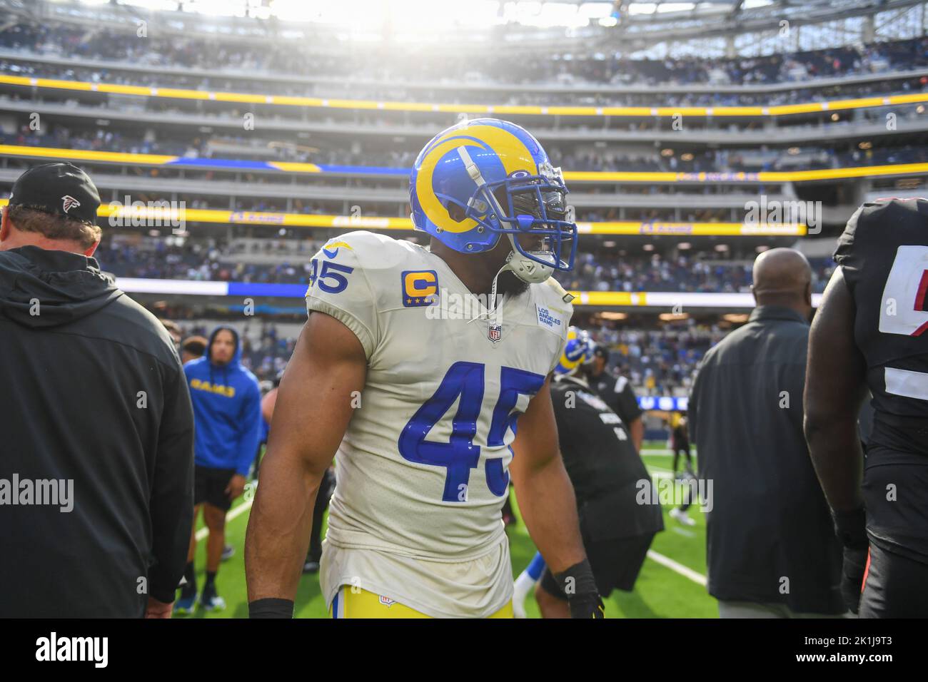 Bobby wagner nfl hires stock photography and images Alamy