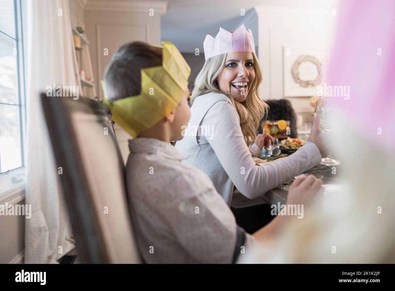 People wearing party hats hi-res stock photography and images - Alamy