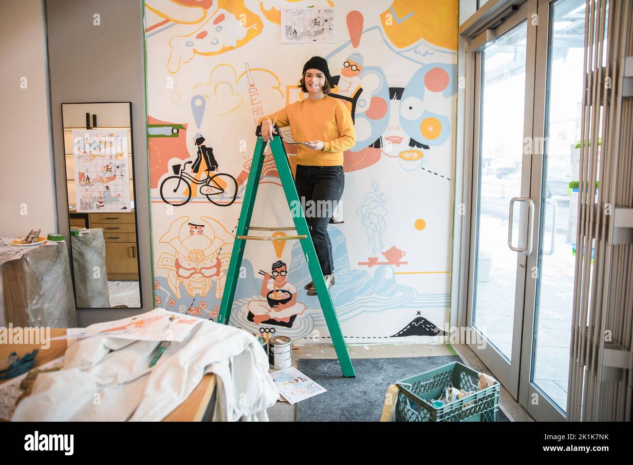 Optometry Mural Person looking at mural hi-res stock photography and images - Alamy