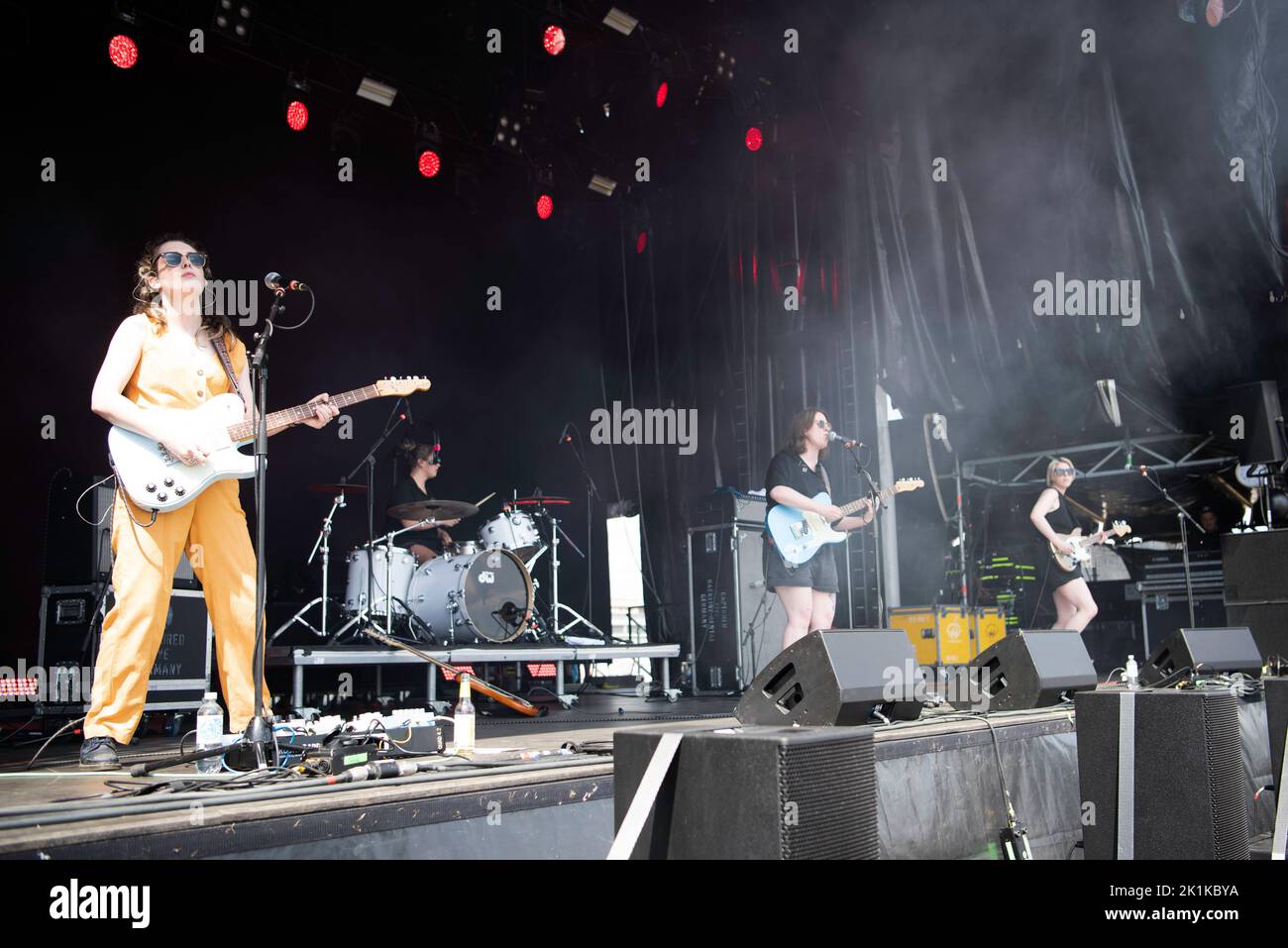 Pillow queens bassist hires stock photography and images Alamy