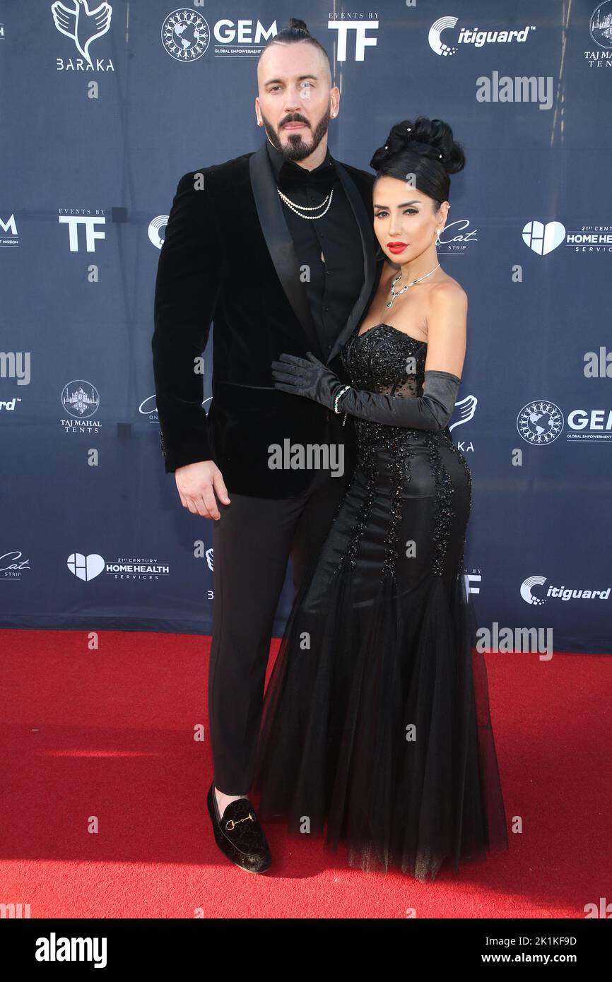 Los Angeles, Ca. 18th Sep, 2022. Joshua Landon, Shakur Sozahdah, at The 2nd  Annual Charity Gala Art at the Mateo & 7th Gallery on September 18, 2022 in  Los Angeles, California. Credit:
