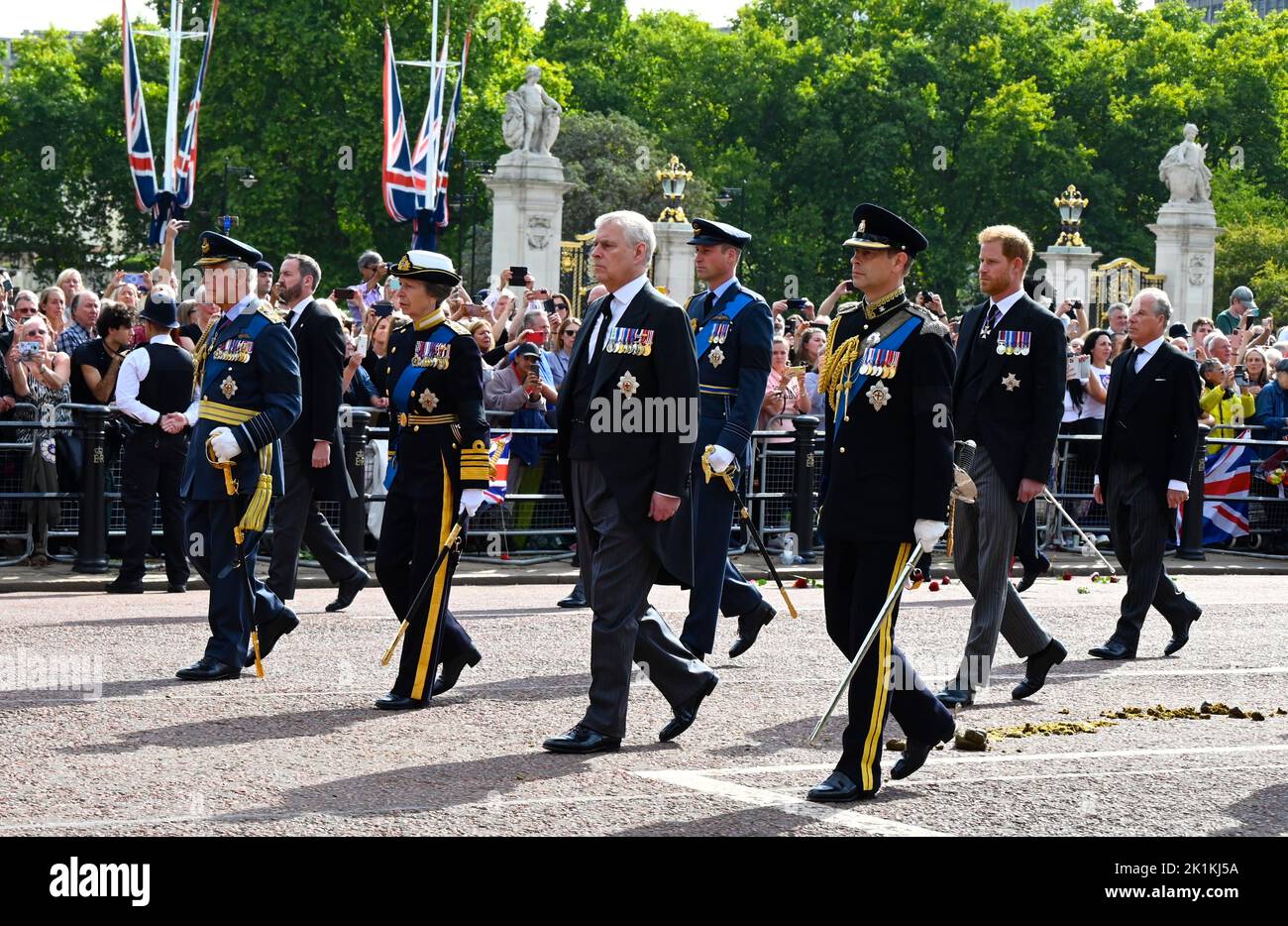 On Wednesday 14 September 2022 , A Ceremonial Procession Transported 