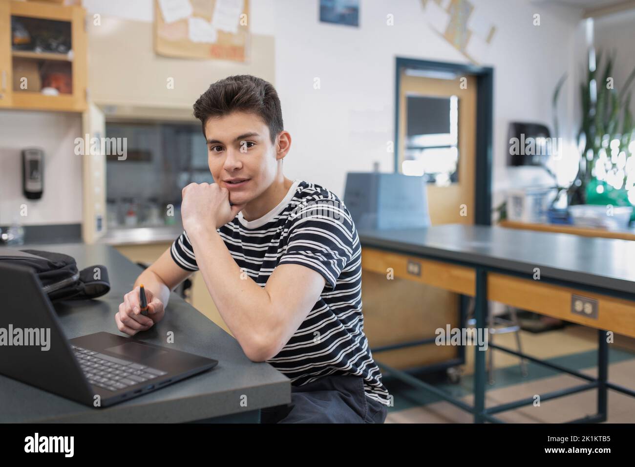 Student Boy Computer School boy desk laptop classroom hi-res stock photography and images ...
