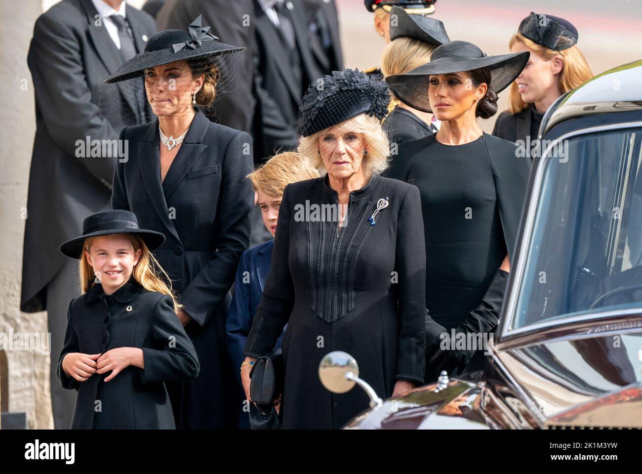 Princess Charlotte, the Princess of Wales, Prince George, the Queen Consort and the Duchess of Sussex as the State Gun Carriage carrying the coffin of Queen Elizabeth II arrives at Wellington Arch during the Ceremonial Procession following her State Funeral at Westminster Abbey, London. Stock Photo