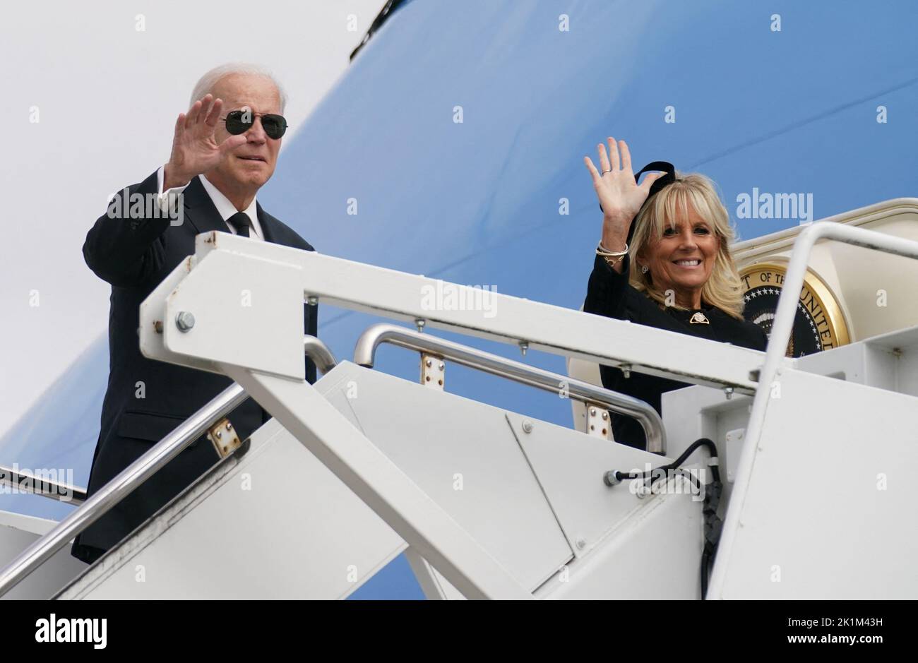 U.S. President Joe Biden and first lady Jill Biden board Air Force One to return to Washington after attending the funeral of Queen Elizabeth, from Stansted Airport, Britain, September 19, 2022. REUTERS/Kevin Lamarque Stock Photo
