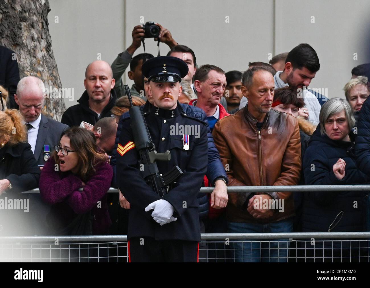 London, UK. 19th Sep, 2022. London UK 19th September 2022 - The crowd in Whitehall during the funeral procession of Queen Elizabeth II in London today: Credit Simon Dack / Alamy Live News Credit: Simon Dack News/Alamy Live News Stock Photo