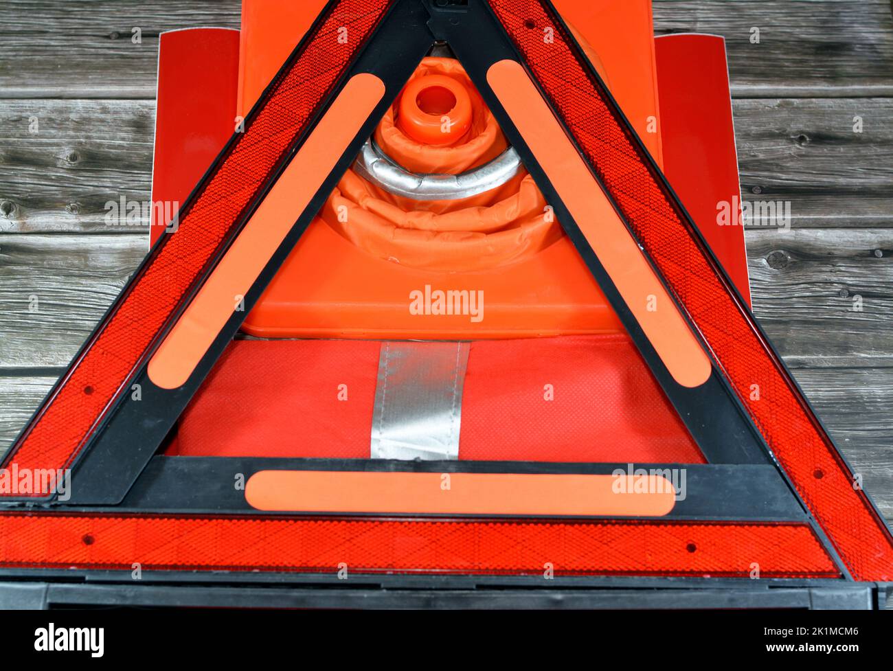 Car safety measures of warning foldaway reflective road hazard warning triangle, safety vest