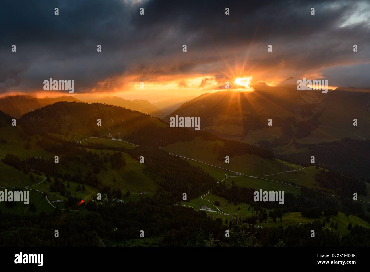dramatic sunset panorama at the rugged peaks of Gastlosen in the alpine foothills of Fribourg Stock Photo
