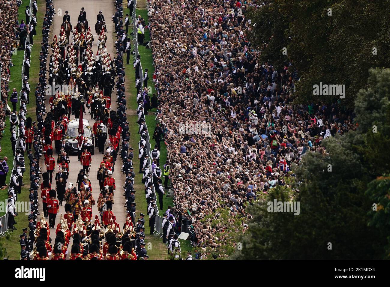 The Ceremonial Procession of the coffin of Queen Elizabeth II travels down the Long Walk as it arrives at Windsor Castle for the Committal Service at St George's Chapel. Picture date: Monday September 19, 2022. Stock Photo