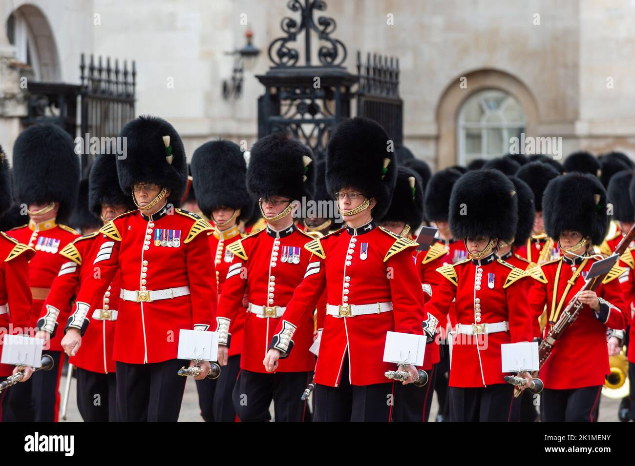 London, UK. 19 September 2022. Members of the armed forces arrive from