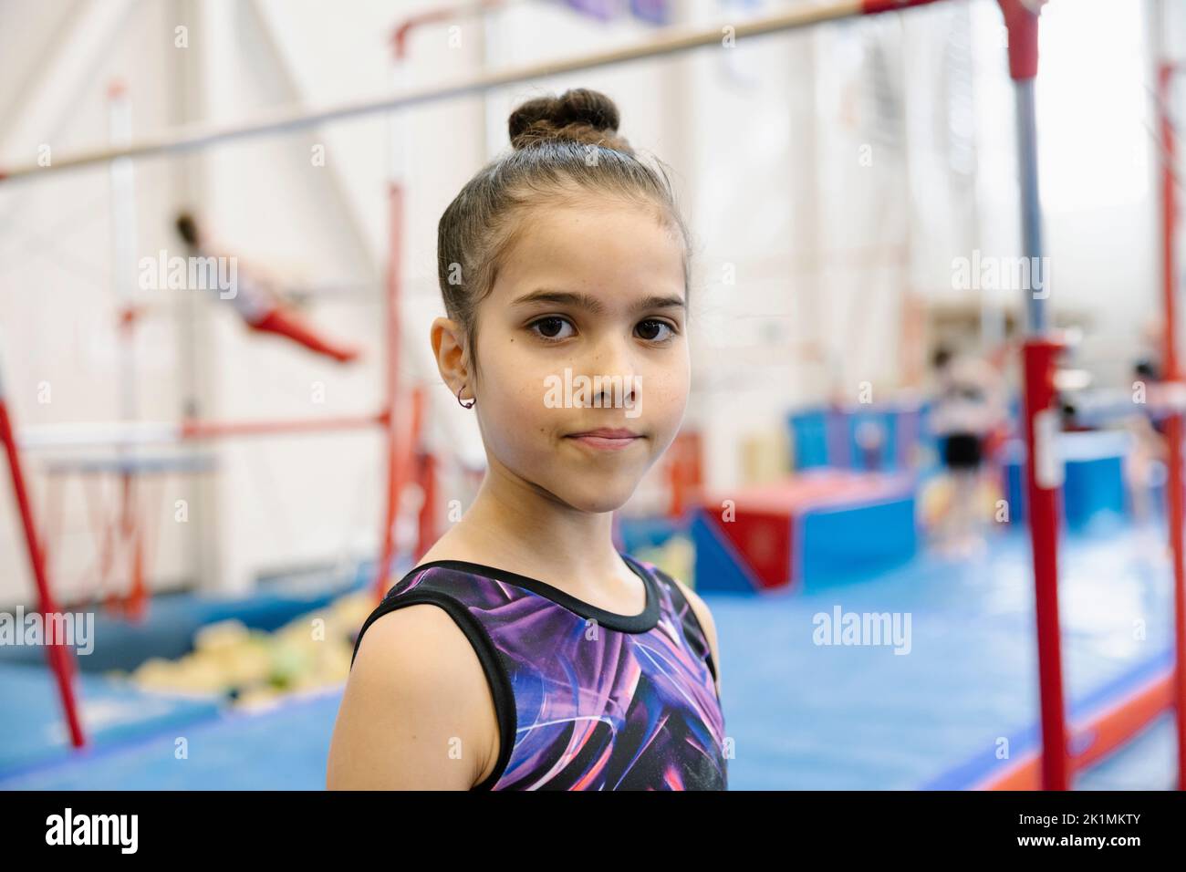 Preteen girl looking up in hi-res stock photography and images - Alamy