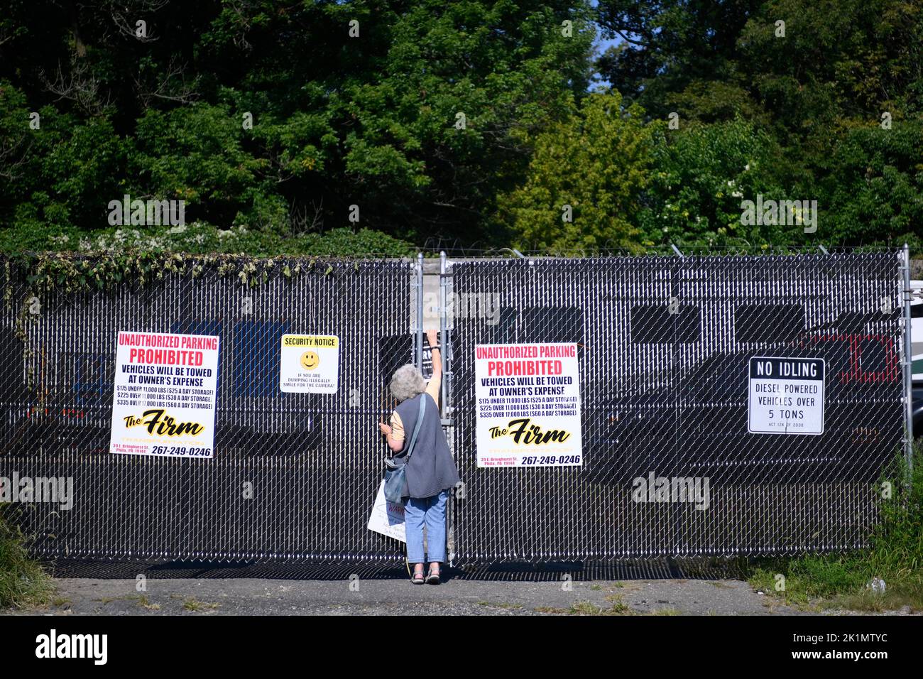 Philadelphia, United States. 19th Sep, 2022. Protestors demonstrate at a back entrance, outside a Safer Streets Community Discussion campaign event with Republican Senate candidate Dr. Mehmet Oz in the Germantown section of Northwest Philadelphia, PA, USA on September 19, 2022. Credit: OOgImages/Alamy Live News Stock Photo