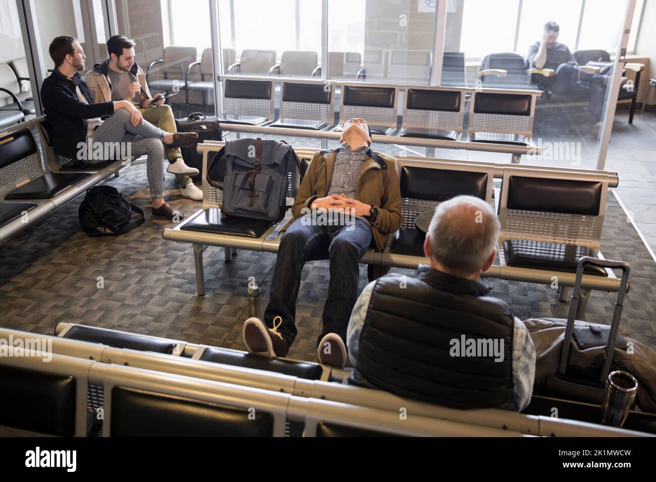 Airport departure area hi-res stock photography and images - Alamy