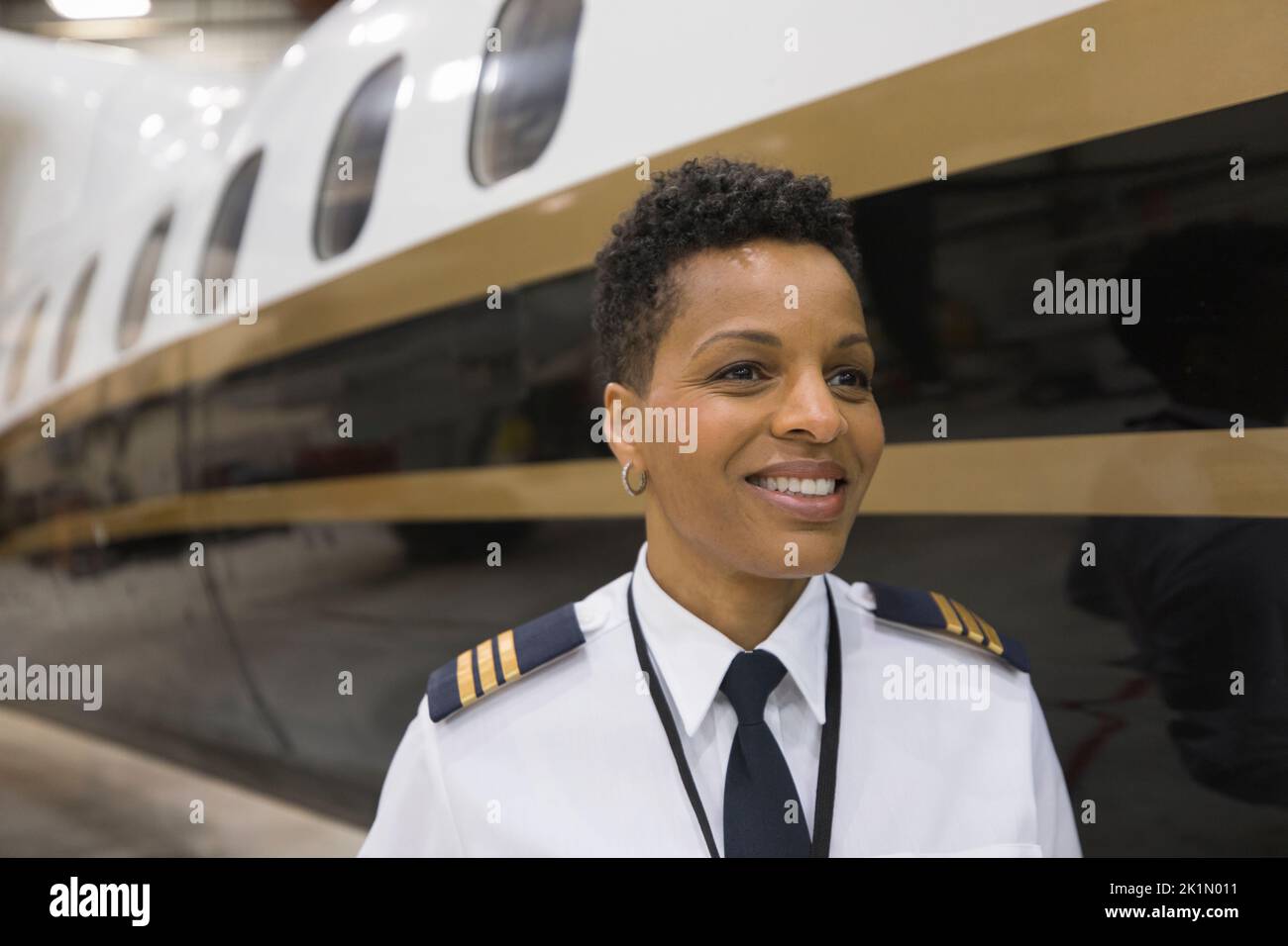 Airplane pilot portrait hi-res stock photography and images - Alamy
