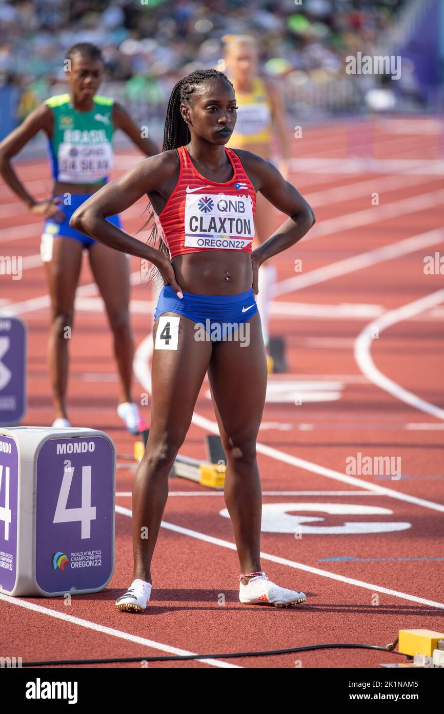 Grace Claxton of Puerto Rico competing in the women’s 400m hurdles at the World Athletics Championships, Hayward Field, Eugene, Oregon USA on the 19th Stock Photo