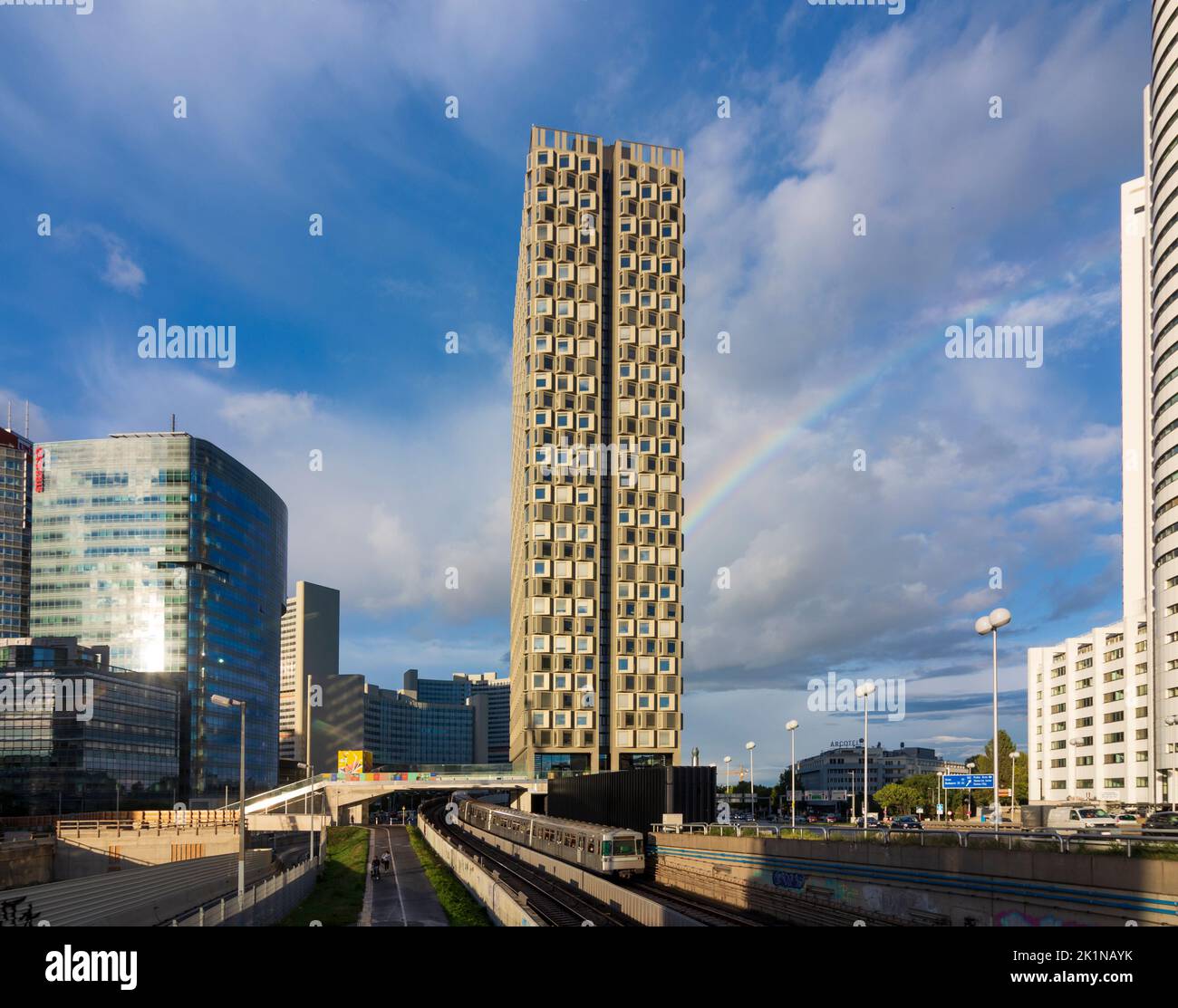 Wien, Vienna: DC Tower 3, subway line U1, high-rise Hochhaus Neue Donau (right) in 22. Donaustadt, Wien, Austria Stock Photo