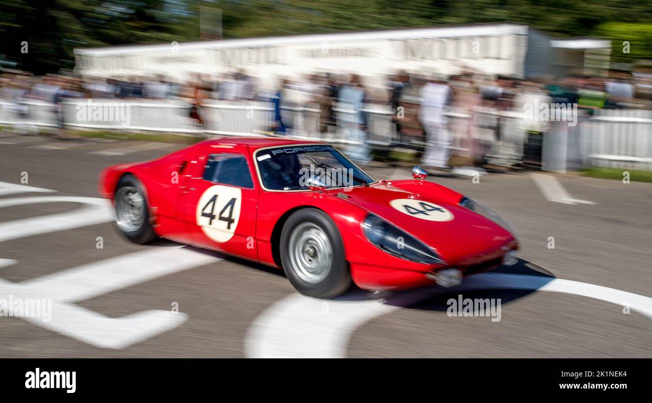 Phil Paddock Goodwood revival 2022 royal automobile hi-res stock photography and ...