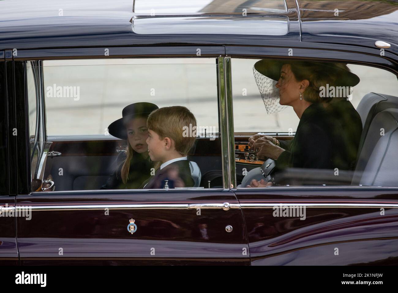 London, England. 19th September, 2022. The Princess of Wales, and her children Prince George and Princess Charlotte leave Westmister  Abbey following the state service for the State Funeral of her Majesty Queen Elizabeth II. The funeral was one of the biggest events the country has ever seen. Credit: Kiki Streitberger / Alamy Live News Stock Photo