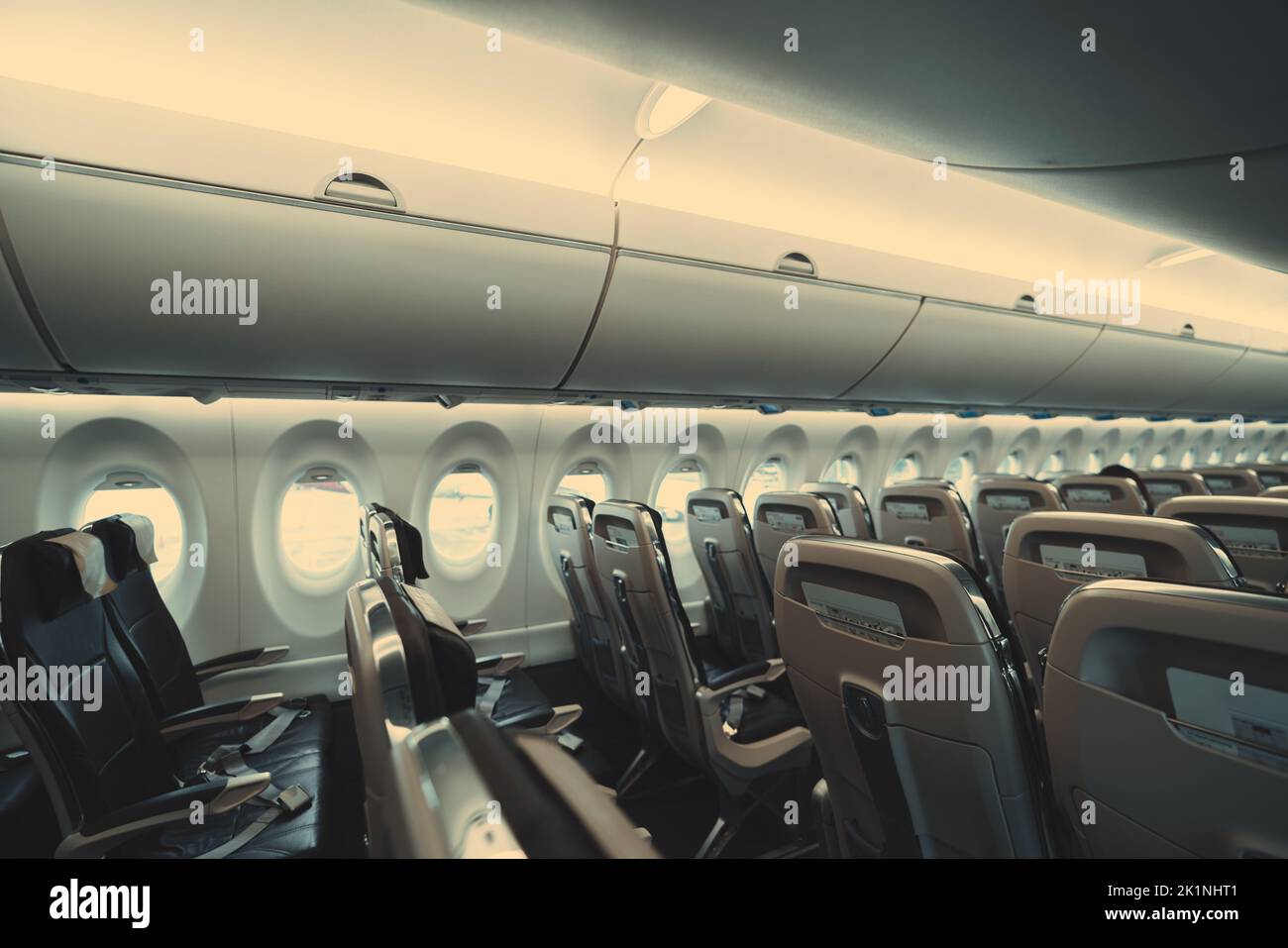 Airplane luggage rack hi-res stock photography and images - Alamy