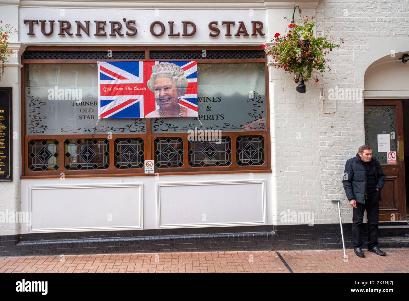London, UK, Monday 19th September 2022.Flag depicting the recently deceased Queen Elizabeth II hanging on wall outside the Turners Old Star pub in Wapping, London, UK Photo Horst A. Friedrichs Alamy Live News Stock Photo