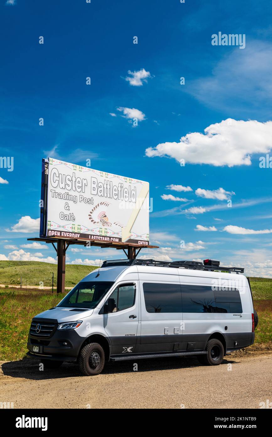 Airstream Interstate 24X 4WD campervan Custer Battlefield Trading Post & Cafe; Garryowen; Montana; USA Stock Photo