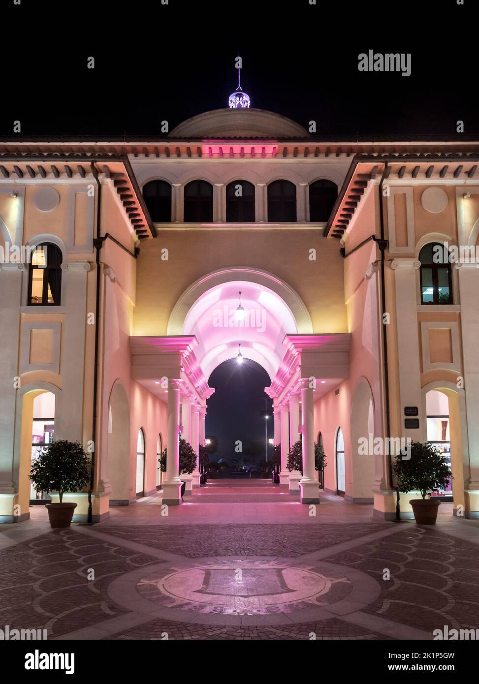 Florentine villas hi-res stock photography and images - Alamy