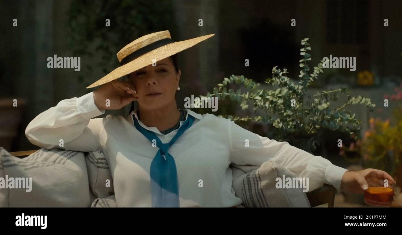 CONFESS, FLETCH, Marcia Gay Harden, 2022. © Paramount Global / Courtesy Everett Collection Stock